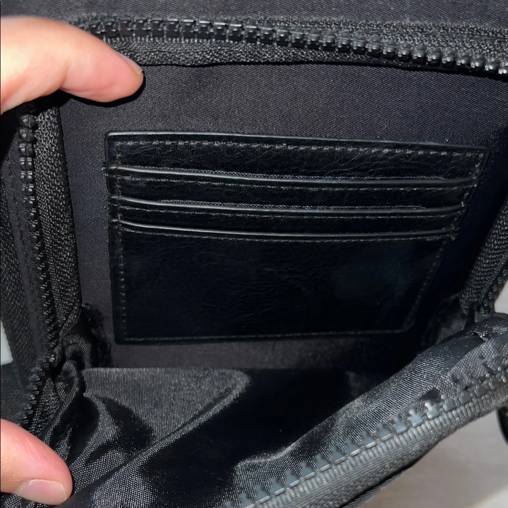 BEIS The Sport Sling in Black - Picture 3 of 14